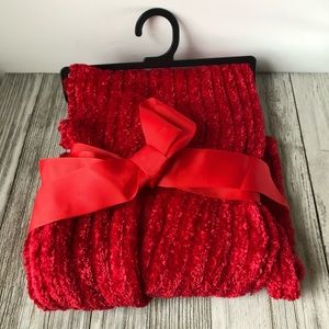 Super soft  and fuzzy scarf gloves and hat bundle